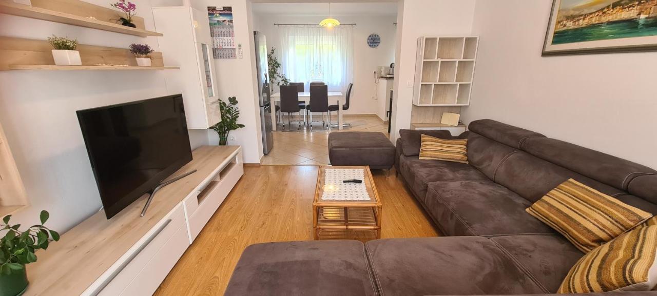 Apartman Mia Baška Buitenkant foto