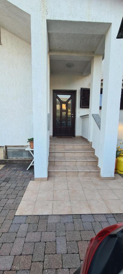 Apartman Mia Baška Buitenkant foto