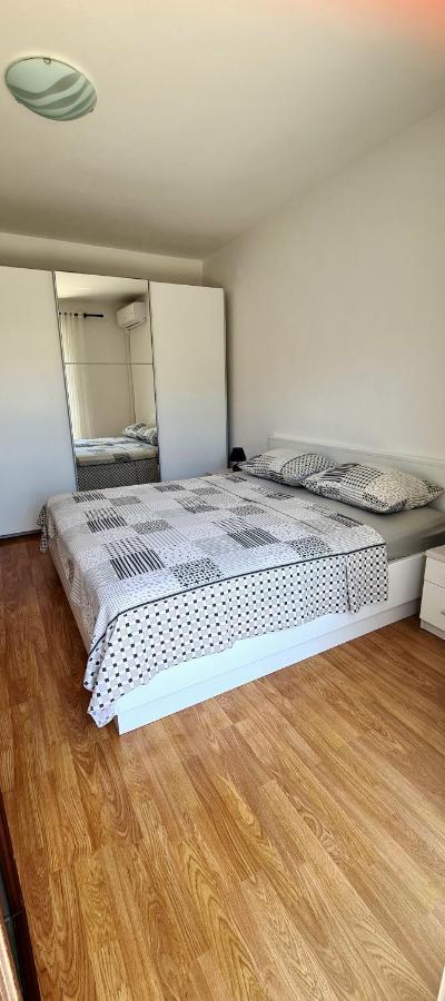 Apartman Mia Baška Buitenkant foto